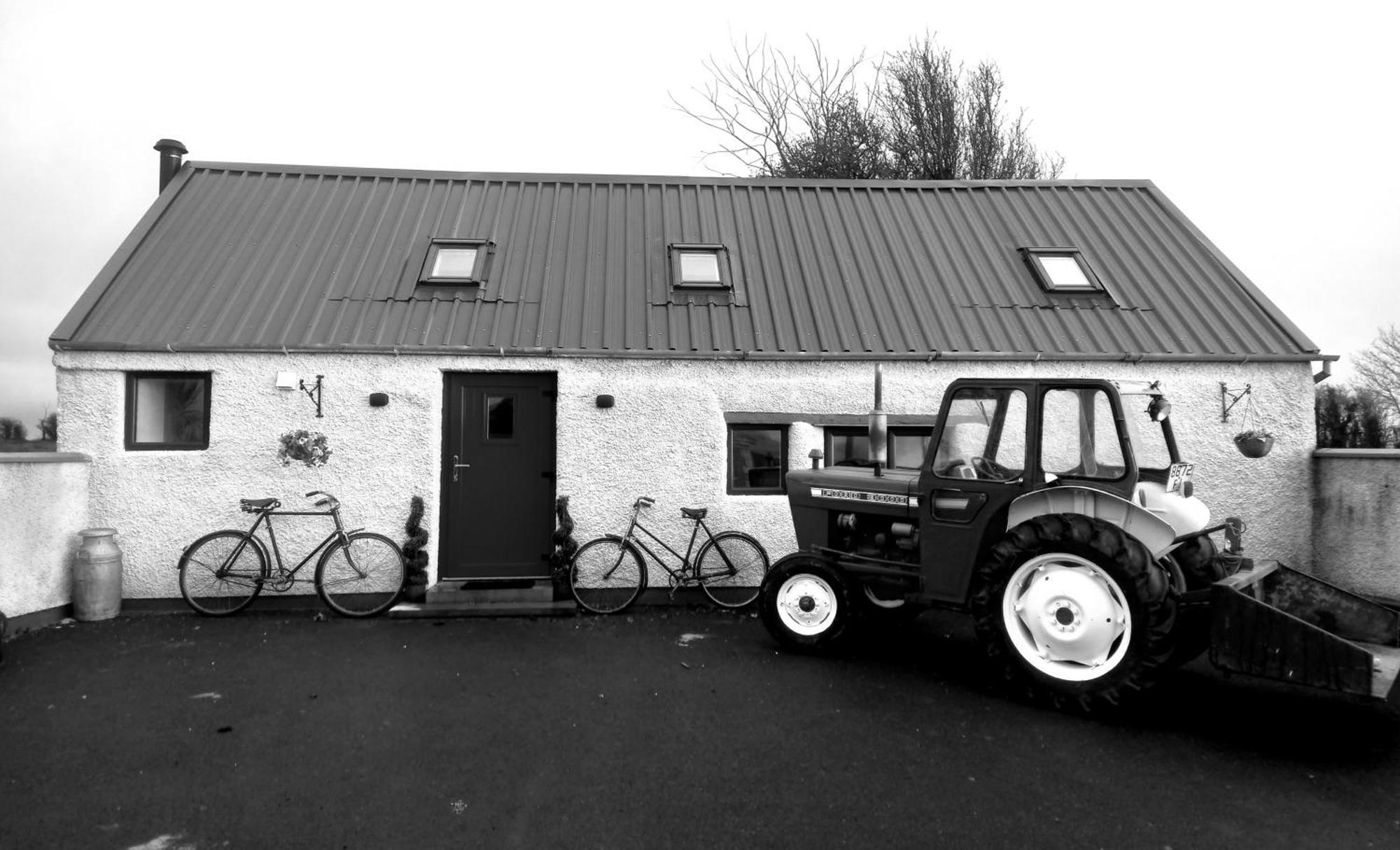 Kitty'S Cottage - Horse And Jockey, Cashel Thurles Exterior photo
